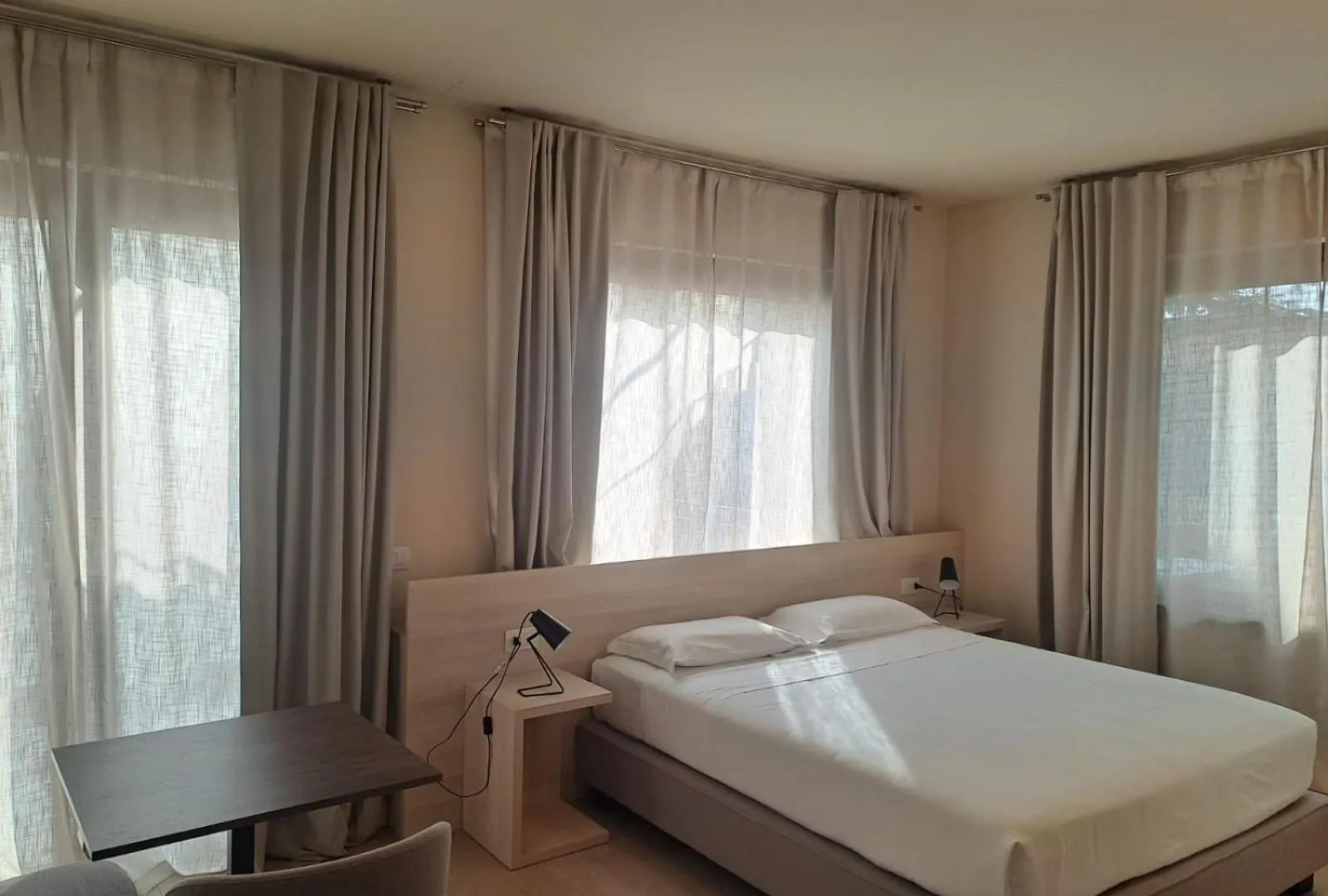 Locanda Al-Colle Sotto il Monte 0*,  Włochy